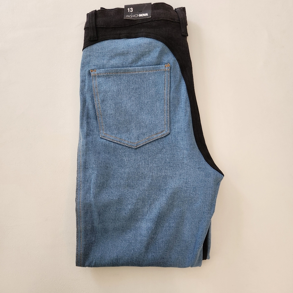 Stylish Blue and Black Women's Jeans - Picture 14 of 16